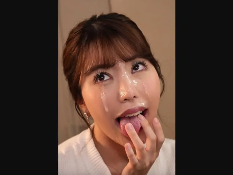 Nam sinh số hưởng được cô giáo dâm đãng bú cu