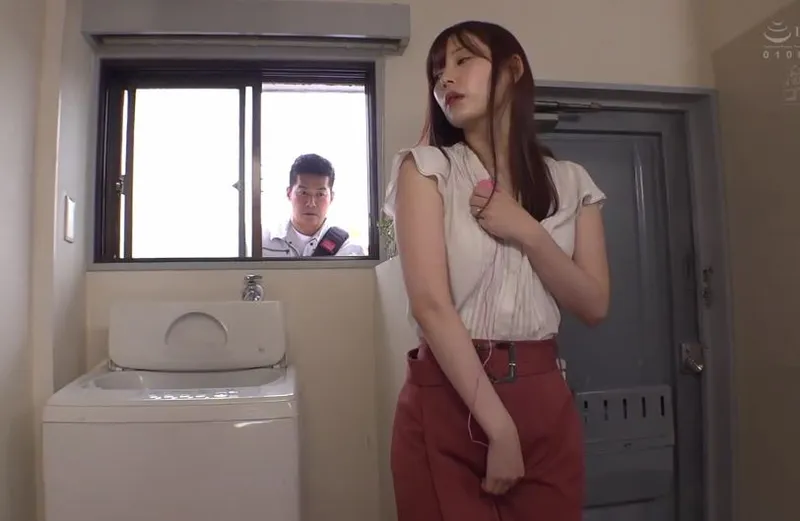 Bị gã chồng hờ hửng vợ nện với anh kỹ thuật chung cư đến mang bầu